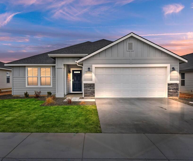 Beautiful Brand New Home! Villa Kuna