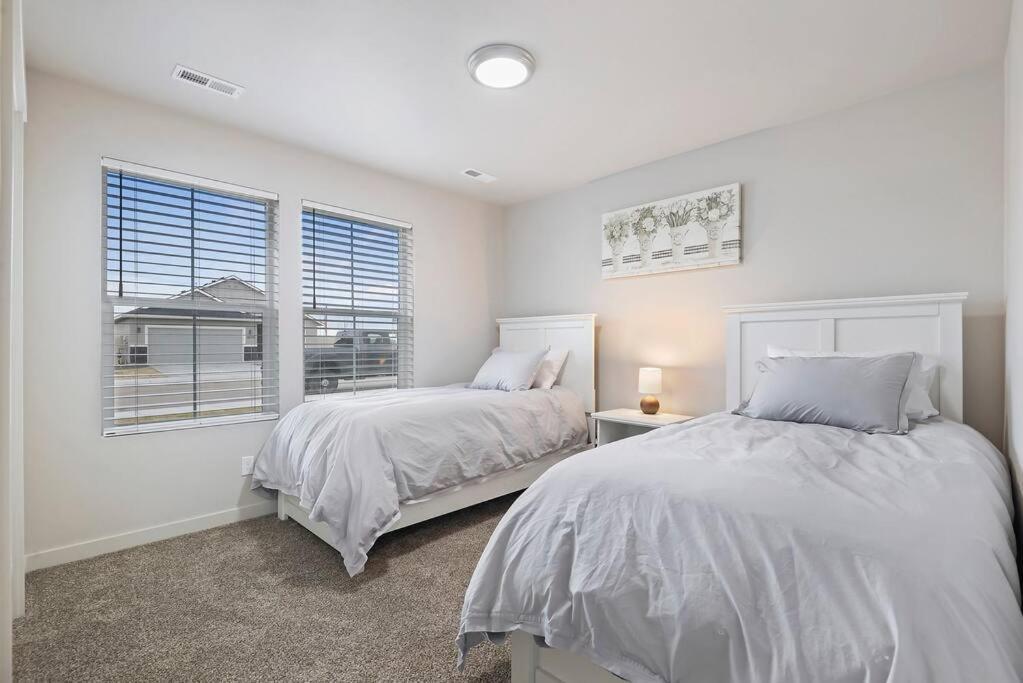 Beautiful Brand New Home! * Kuna